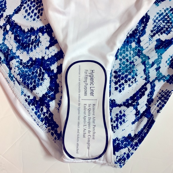 BCBGMAXAZRIA Womens One Piece Swimsuit quick dry bathing suit size 10 - Picture 10 of 11